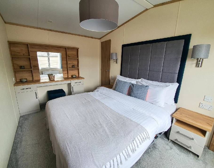 2019 Regal Hemsworth 39ft x 13ft x 2 bedrooms